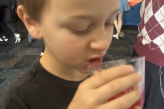 2025-05-18_12-00-07_474